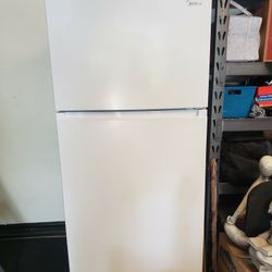 Mida FRIDGE Great Condition 