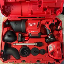 Milwaukee M12 12-Volt Lithium-Ion Cordless Drain Cleaning Airsnake Air Gun Kit