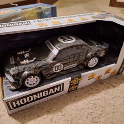 Hoonicorn Mustang RC
