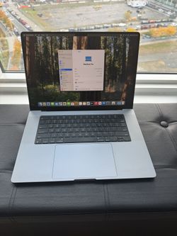16” MacBook Pro M1 Max 64GB RAM 2TB SSD