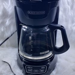 Black & Decker 12-Cup Programmable Coffee Maker with Vortex Technology 