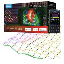 Govee Outdoor Net Lights, 2.8*4.7ft with RGBIC and DIY Functions, 240 LEDs Smart Net Lights with 64 Modes for Bush Patio Decor, Compatible with Alexa 