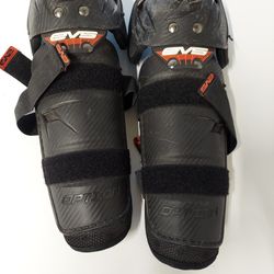 Kids Motocross Knee Guards EVS Option Mini Youth Children's MX Armour