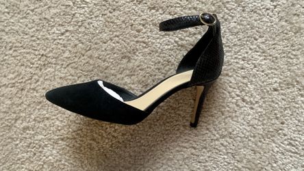 Black High Heel Shoes