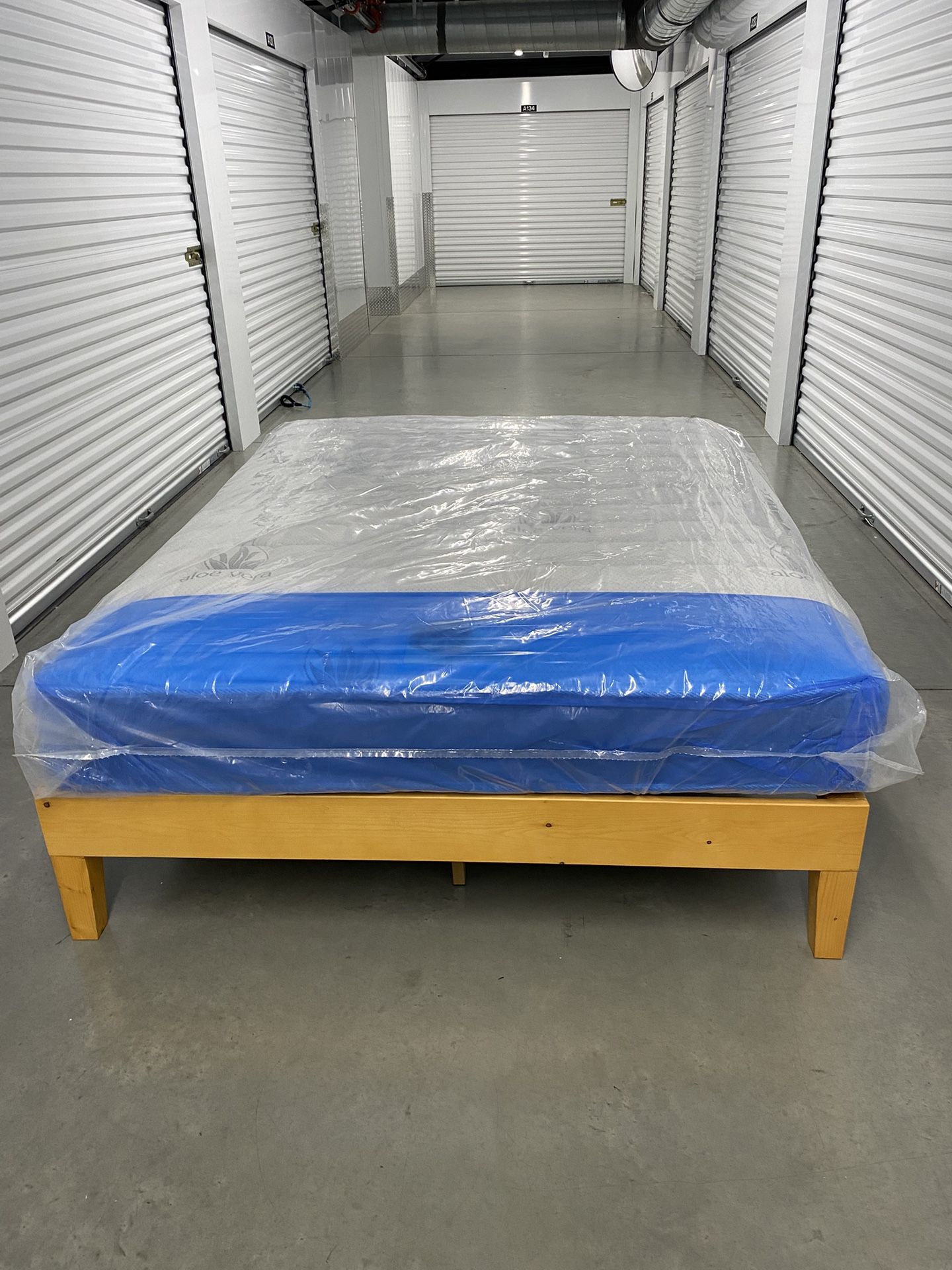Queen Bed Frame With Mattress