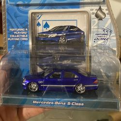 Mercedes BENZ 1/64 Scale Diecast car