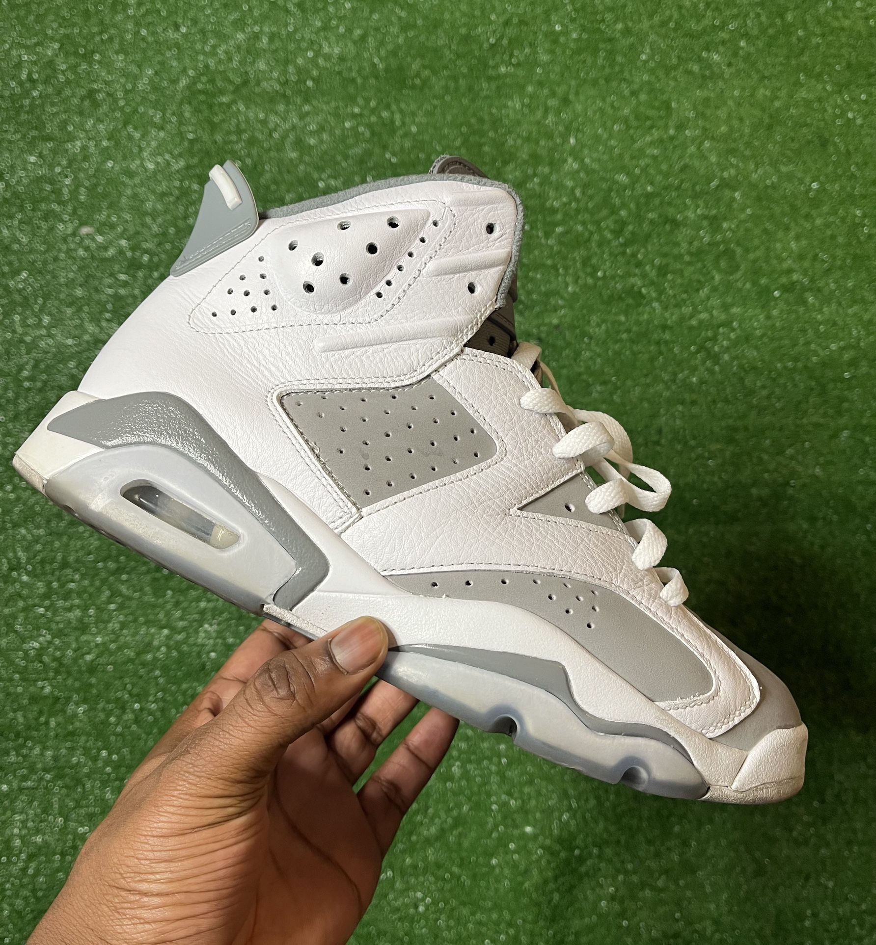 Cool Grey 6s Size 9.5