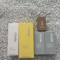 Rhode Beauty Skin And Cheek Blush NIB 