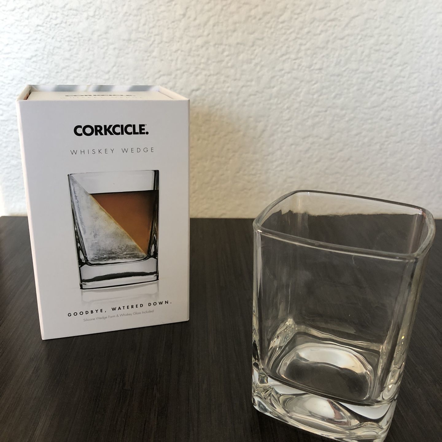 Corkcicle Whiskey Wedge