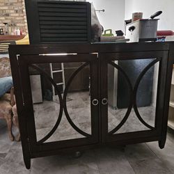 Buffet Console