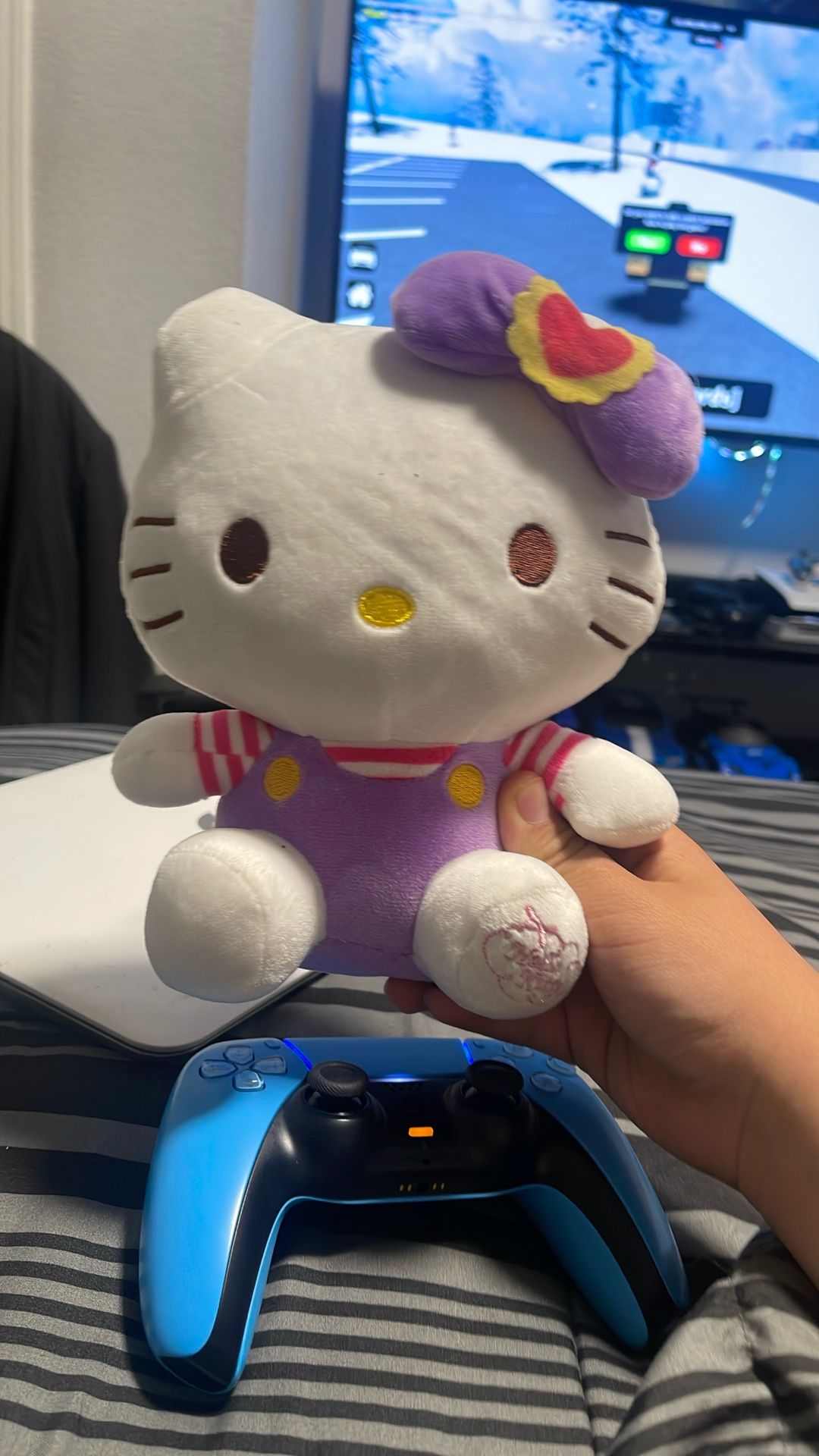 Hello Kitty, Plushy
