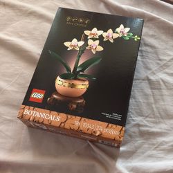 LEGO Mini Orchid
