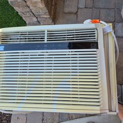Kenmore Large In Wall Air Conditioner 