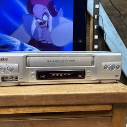 Sanyo VCR VHS player