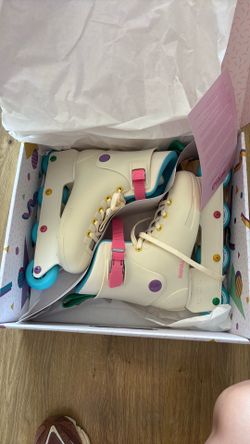 New In Box impala inline skates sz 8