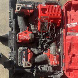 Milwaukee Battery Tools