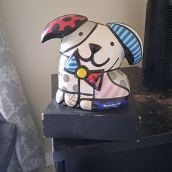 "Ginger" By romeo britto porcelain figurine(Need gone)