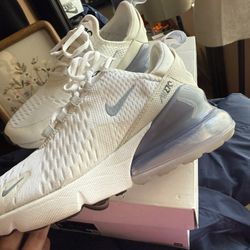 AirMax 270