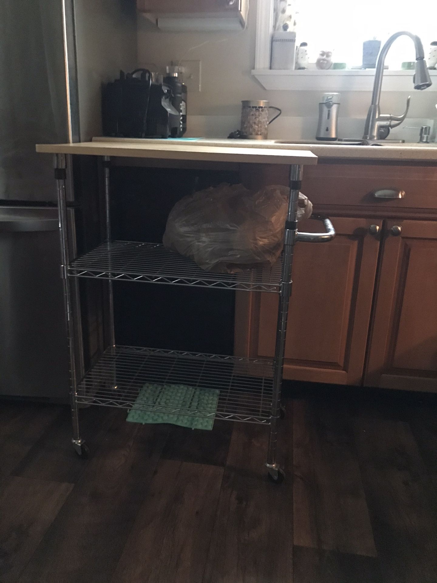 Bamboo kitchen rolling island