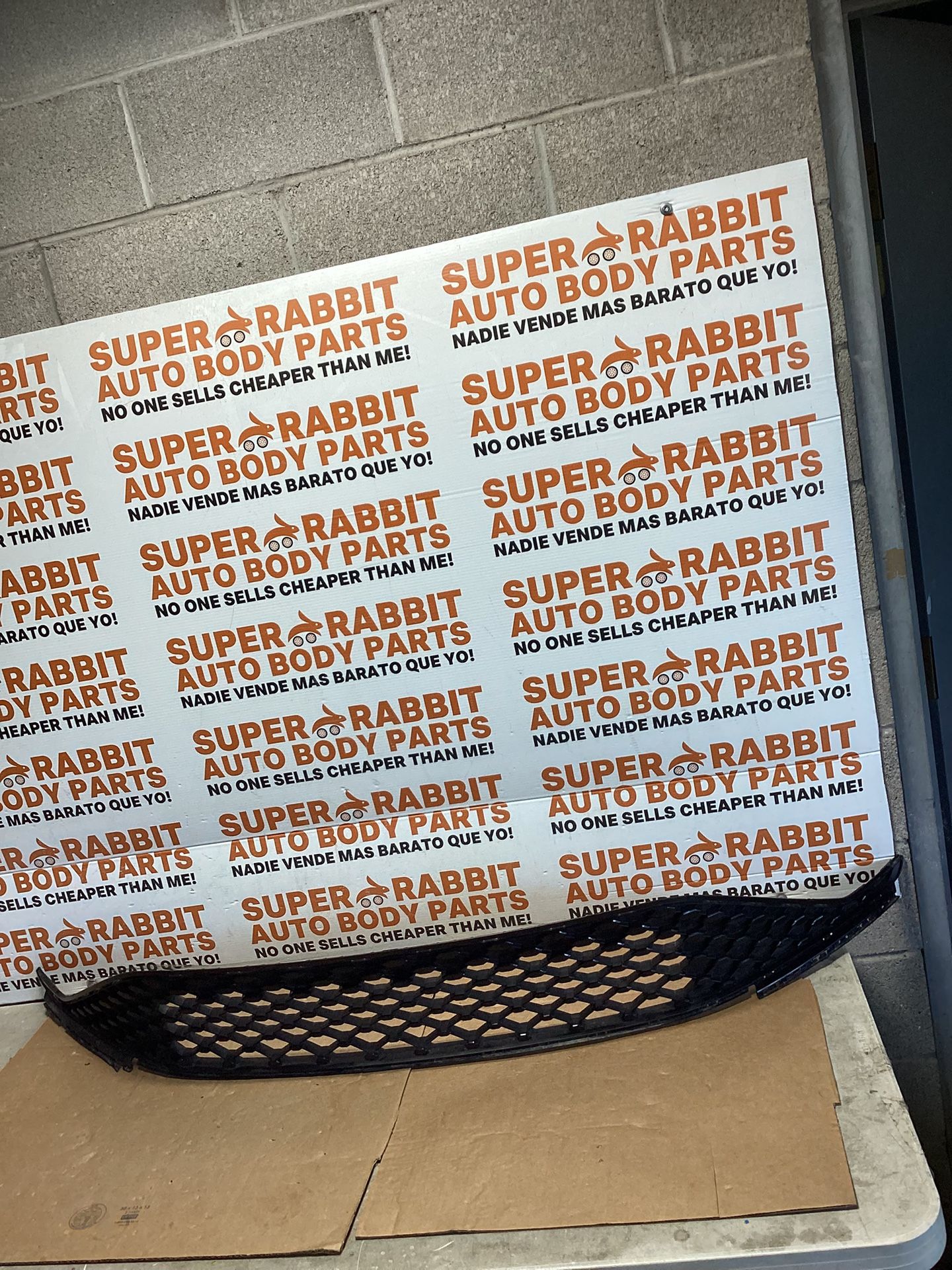 2025 Jetta Lower Grille Origina OEM 