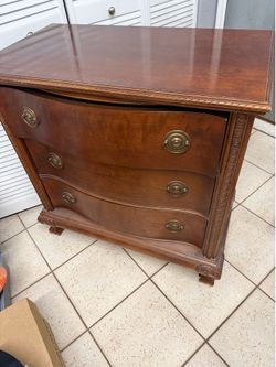 Night stand