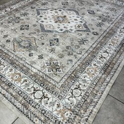 Beautiful 8x10 Washable Area Rug 