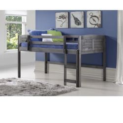 Child Twin Bed Low Loft With Ladder