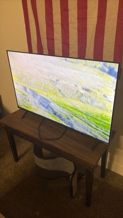 Vizio Flat Screen Smart TV