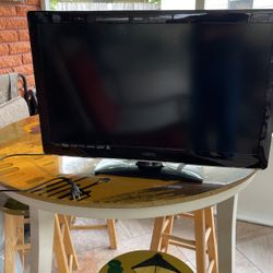 32” Vizio DTV