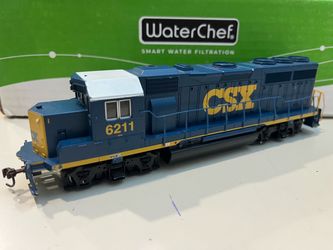 CSX GP40 Model Train Locomotive