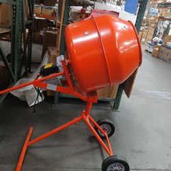 REVOLBEDORA DE SEMENTO. NEW