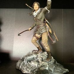 Square Enix Tomb Raider Lara Croft PVC Statue (Rise Of The Tomb Raider)