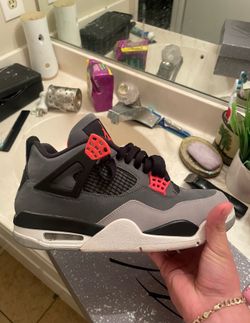 Jordan 4 infrareds size 8