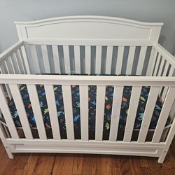 Delta Children Emery 4-in-1 Convertible Baby Crib - mattress not included