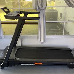 NordicTrack T Series 5 Treadmill 