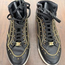 Versace Medusa Chain Sneakers – Black & Gold – Designer Shoes
