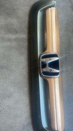 Front grill crv 07 to 09  50 oo obo