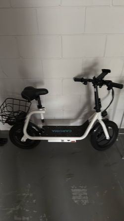 CAROMA e-scooter