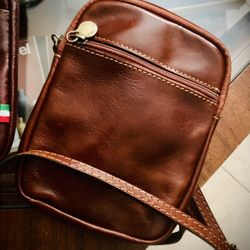 Italian Travel Purse