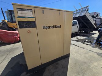 2004 Ingersoll Rand SSR-EP100 Air Compressor 