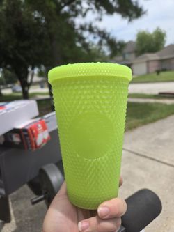 Grande Starbucks Cups 