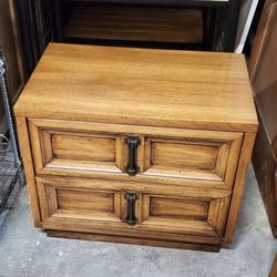 Mid Century Modern Furniture - Mcm Nightstands Or End Tables 