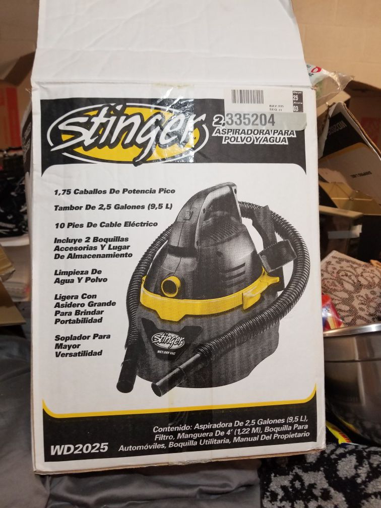 Stinger shop vacuum