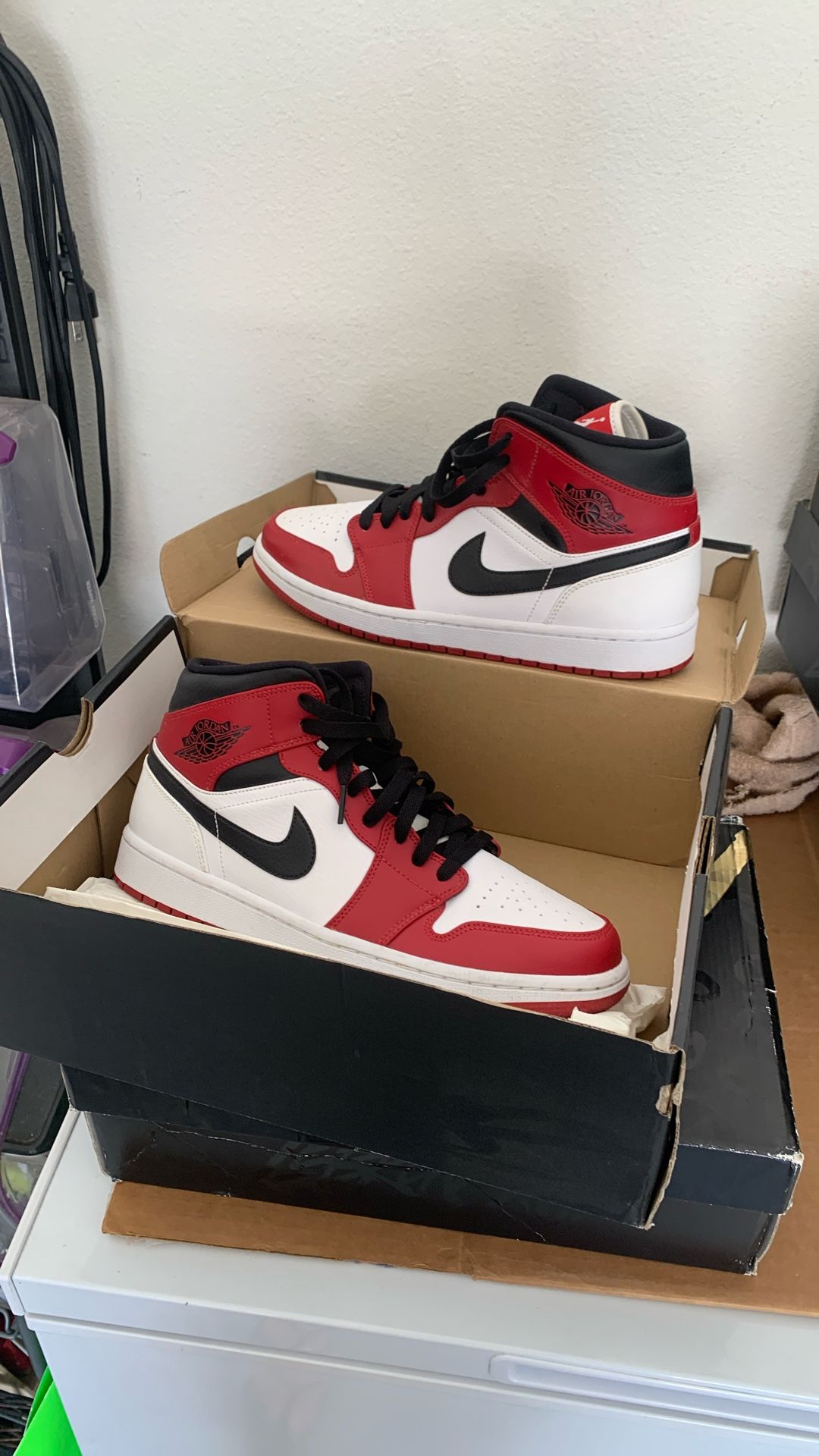 air jordan 1 mid