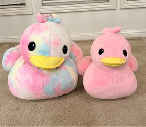 Adorable Pastel Duck Plushies – Set of 2 (Large 18” + Small 12”)
