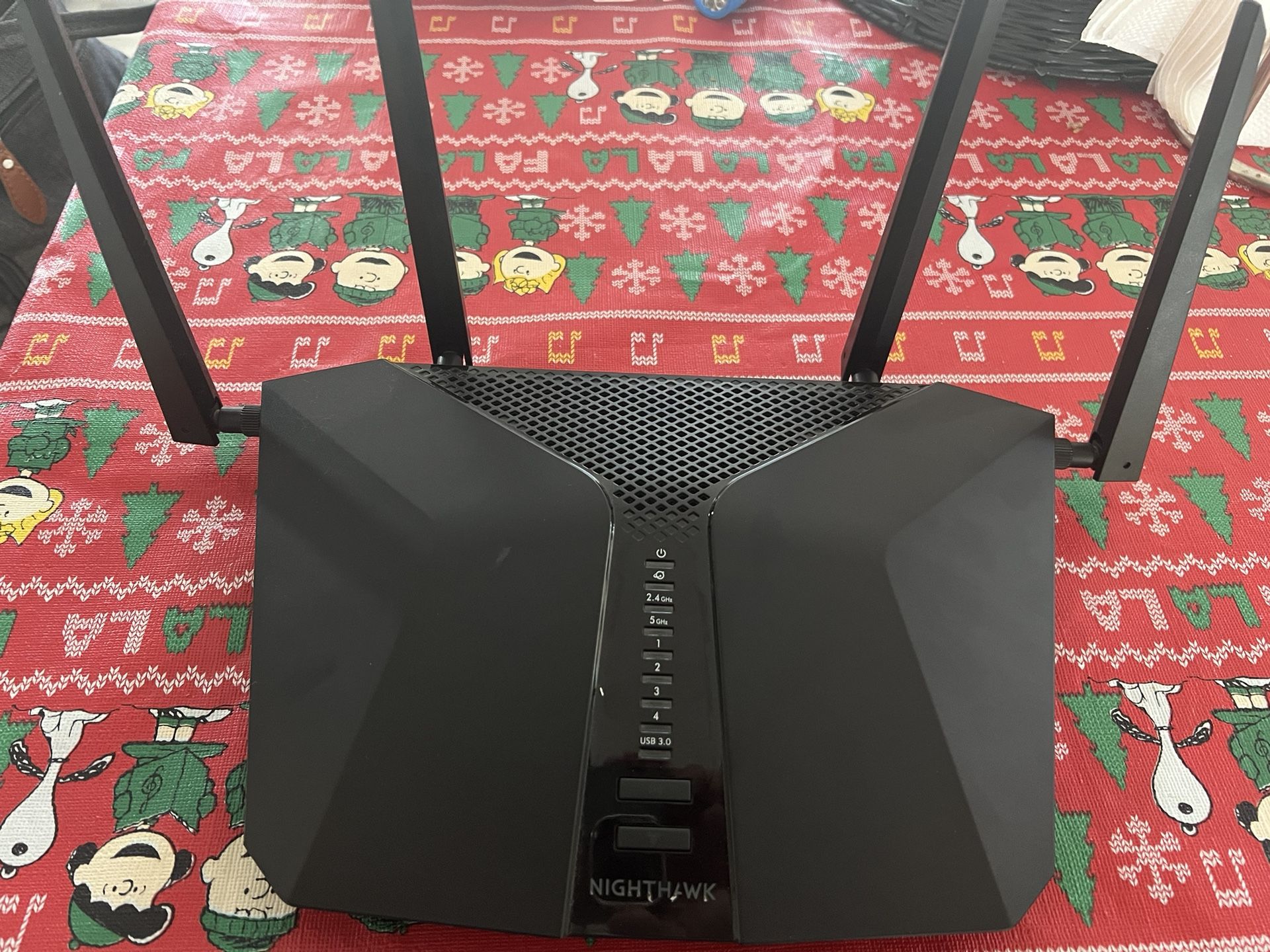 Nighthawk AX5200 WIFI Router