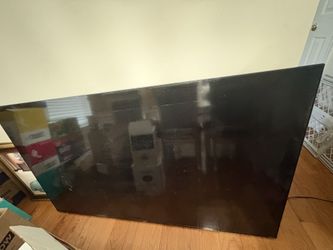 ONN Roku Smart Tv 75”