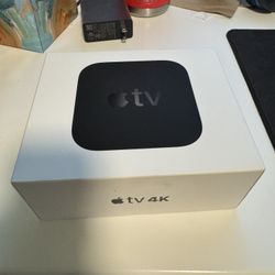 AppleTV 4k 32GB (1st gen)