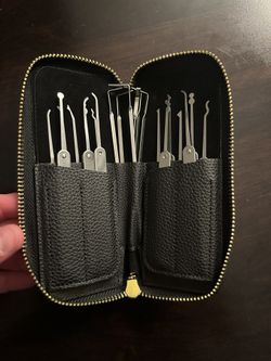 Lockpicks