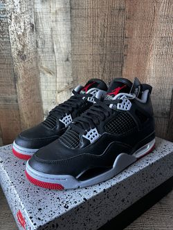 Jordan 4 Retro • Bred Reimagined • Size 10.5M • DS